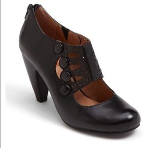 Miz Mooz “Sharon” Pump